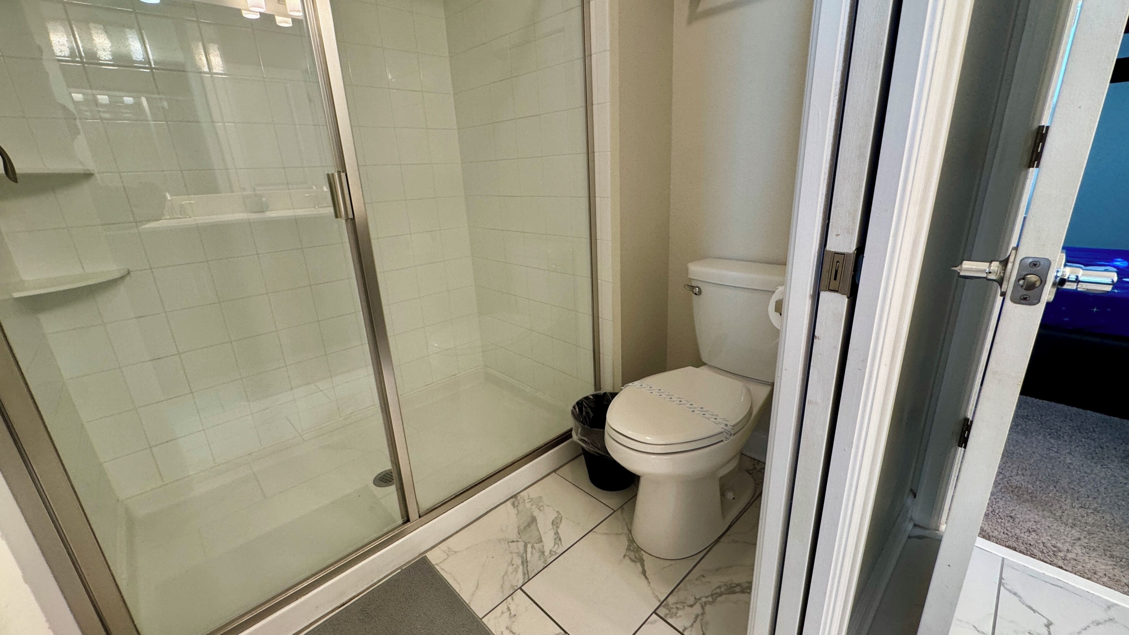 Deluxe Villa | Bathroom | Free toiletries, towels, soap, shampoo