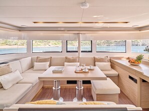 Dining - Sun-Kissed Sailing Adventure in Islas Sarónicas (Alimos)