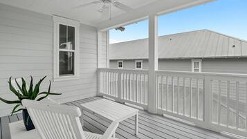 Casa, varias camas (Gulfview on 30A) | Terraza o patio