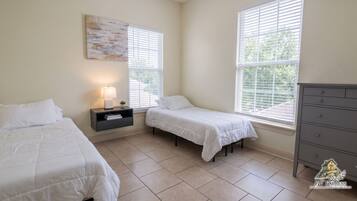2 bedrooms, WiFi, bed sheets