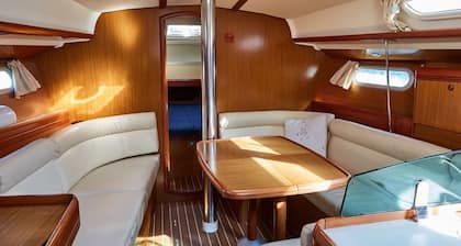 Sun-Kissed Sailing Adventure in Vigo, Galicia
