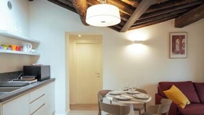 Dining - SubitoSanto Residence - Penthouse with Terrace (Padova)