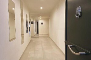 Interior - SubitoSanto Residence - Studio Apartment 3B Cristofori - Basilica of St. Anthony (Padova)