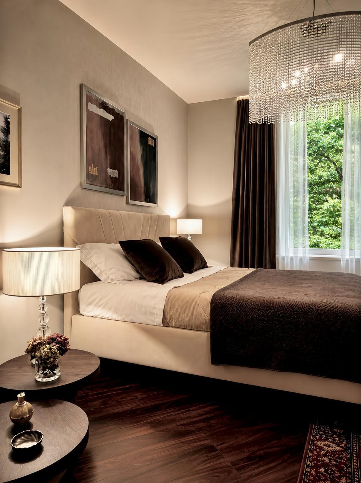 Deluxe Suite, City View