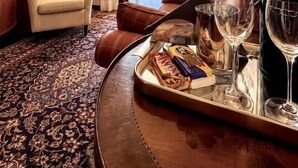 Deluxe-sviitti, kaupunkinäköala | Oleskelualue