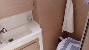 Shower - Sun-Kissed Sailing Adventure in the Ionian Islands, Lefkada (Lefkada)