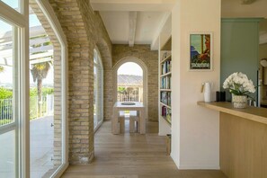 Interior - Villa with pool and pizza oven in the Marche hills (Trecastelli)