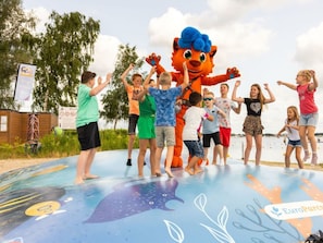 House | Children’s area - Holiday Home in Biddinghuizen With Terrace (Biddinghuizen)