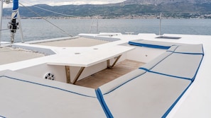Property grounds - Sun-Kissed Sailing Adventure in Split, Croatia (Split)