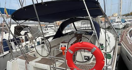 Sun-Kissed Sailing Adventure in Islas Baleares, Mallorca