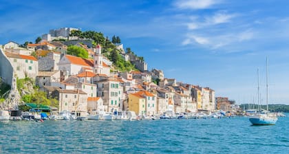 Sibenik Sunshine Sailing: A Luxurious Croatian Beach Experience