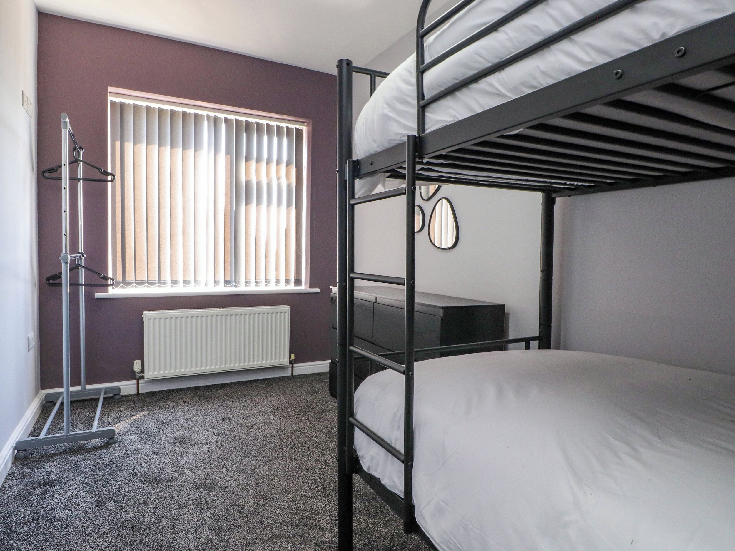 3 bedrooms, WiFi (free), individually decorated, individually furnished