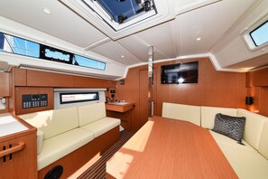 Interior - Sun-Kissed Sailing Adventure in Zadar, Croatia (Zadar)