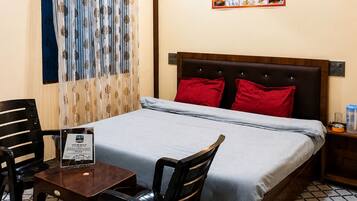 Habitación doble Deluxe, balcón, vista a la montaña | Wifi gratis