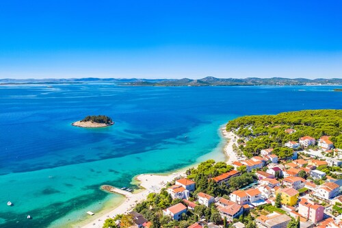 Sonnenverwöhntes Segelabenteuer in Zadar, Kroatien