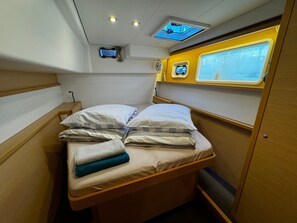 Room - Sun-Kissed Sailing Adventure in Sibenik, Croatia (Rogoznica)