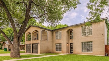House, Patio, Garden View | Exterior
