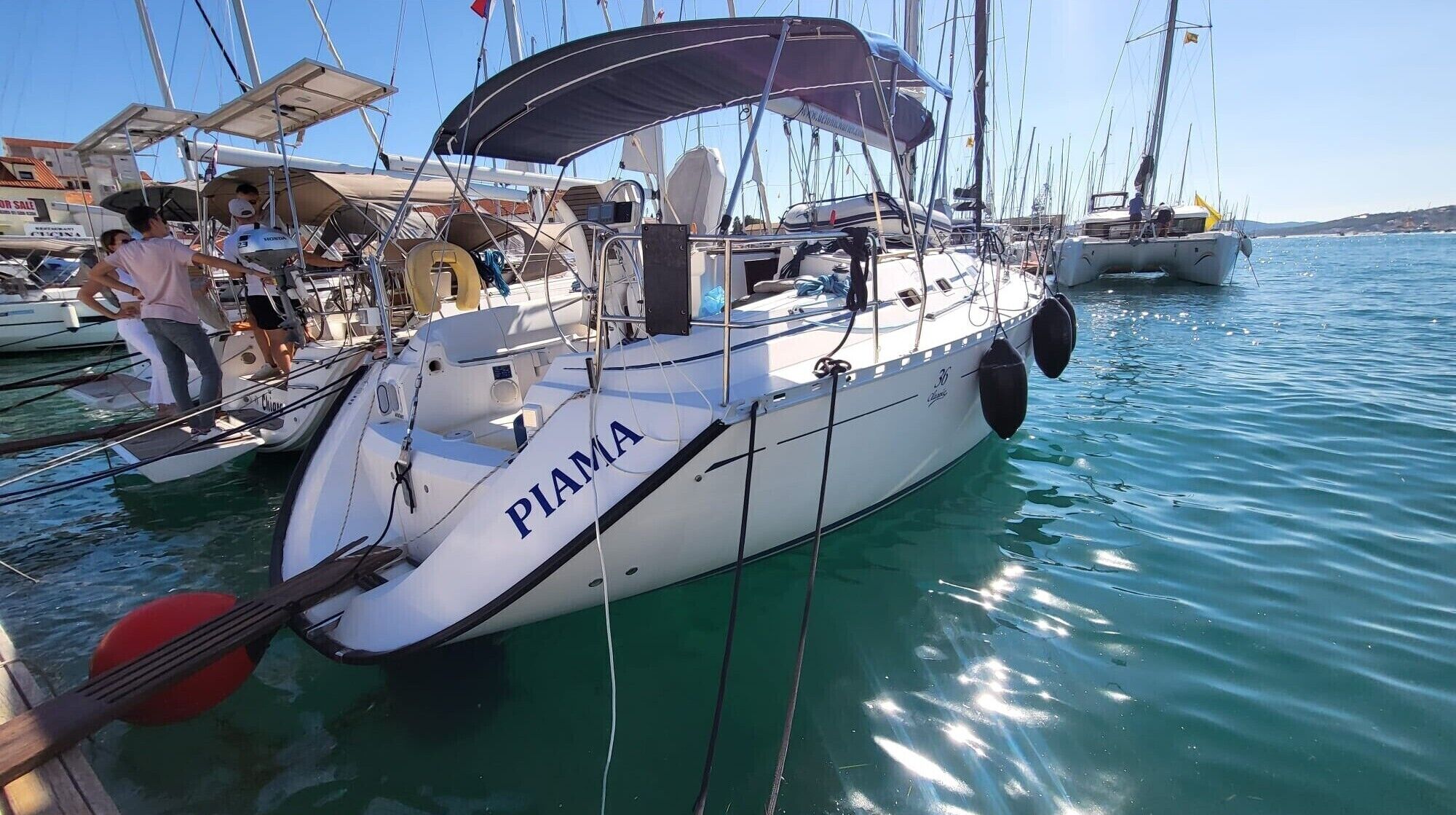 Marina/club náutico