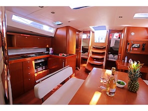 Dining - Sun-Kissed Sailing Adventure in Split, Croatia (Kaštel Gomilica)