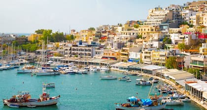 Sun-Kissed Sailing Adventure in Islas Sarónicas
