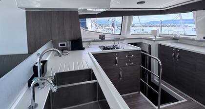 Sun-Kissed Sailing Adventure in Northern Croatia
