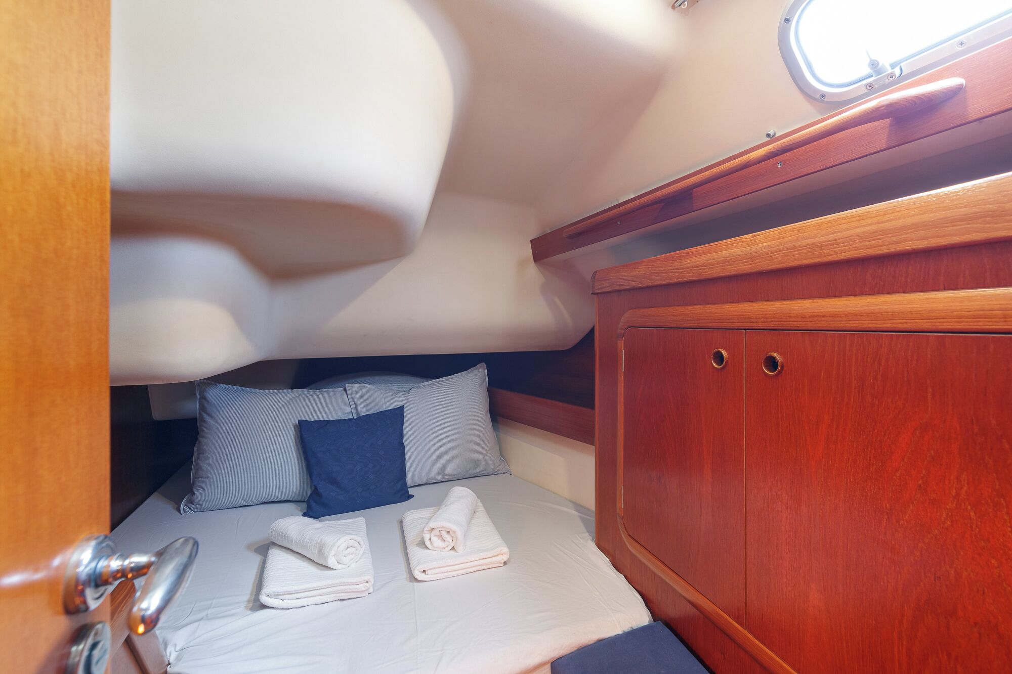 2 bedrooms
