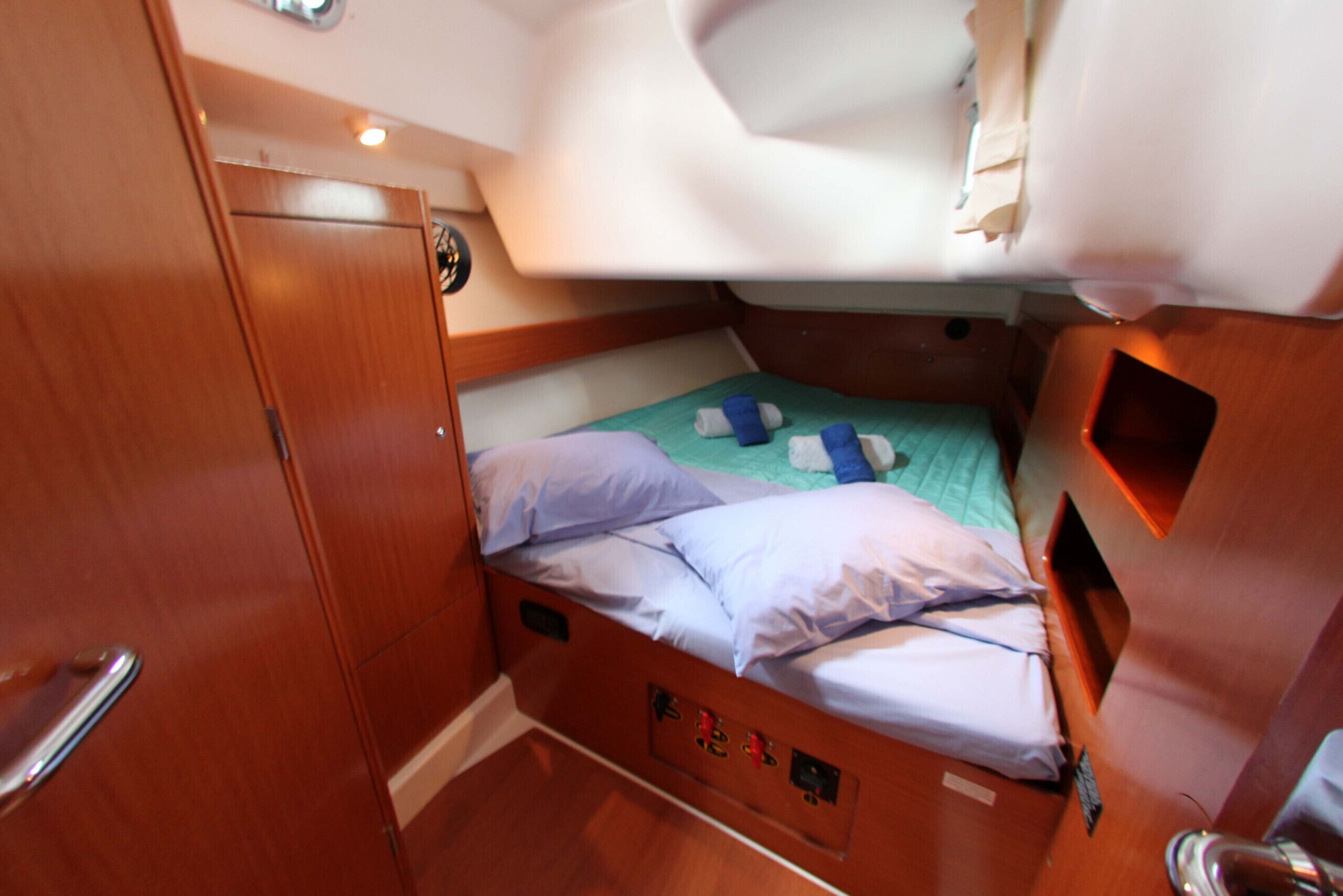 5 bedrooms