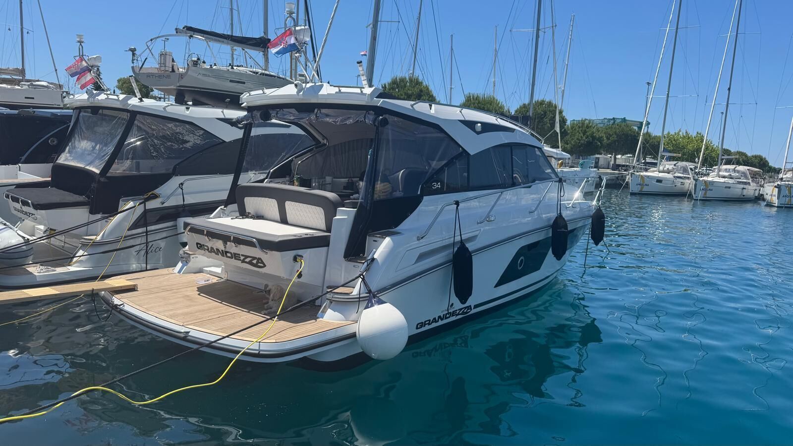 Marina