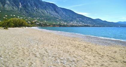 Sun-Kissed Sailing Adventure in Kalamata, Peloponeso
