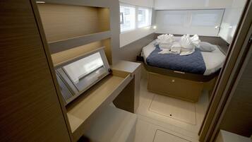 2 bedrooms