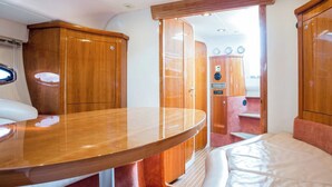 Room - Sibenik Sun-soaked Sailing: A Luxurious Croatian Voyage (Pirovac)