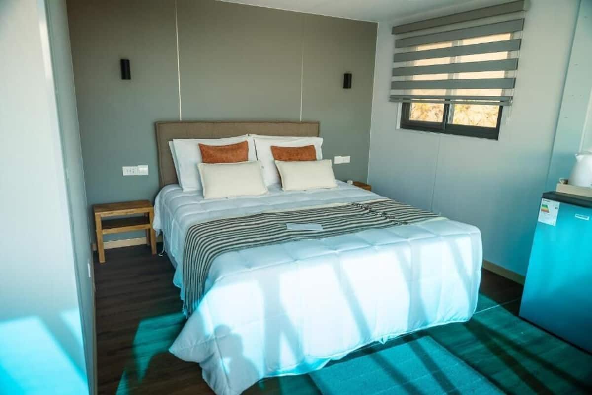 Caja de seguridad en la habitación y cortinas blackout 