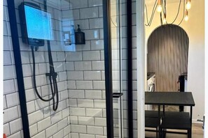 Bathroom - Apartment Sleeps 3 With Valley Views (Northallerton)