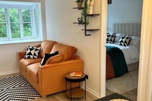 Room - Apartment Sleeps 3 With Valley Views (Northallerton)
