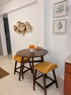 Dining - Casa Borinqueya, Welcoming 1-bedroom house in vibrant San Juan Center (San Juan)