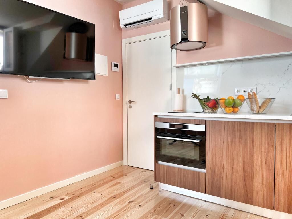 Huis, balkon, uitzicht op stad | Privékeuken