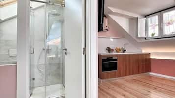 House, Balcony, City View | Bathroom