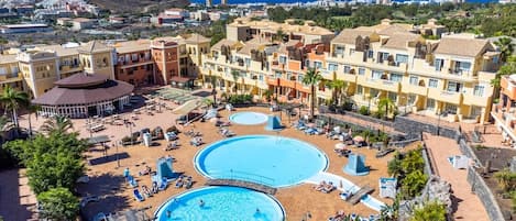 Piscina all'aperto