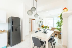Dining - Vrbo Property (Playa Juan Dolio)