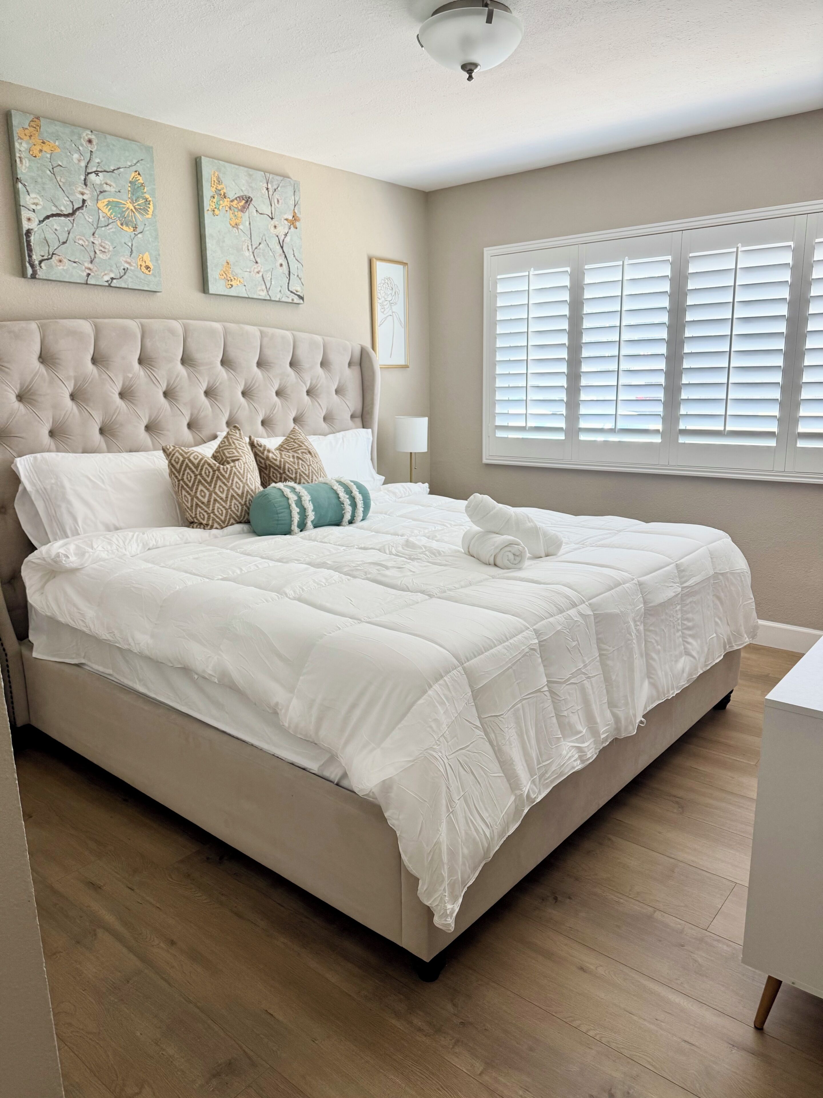 3 dormitorios, tabla de planchar con plancha, wifi y ropa de cama