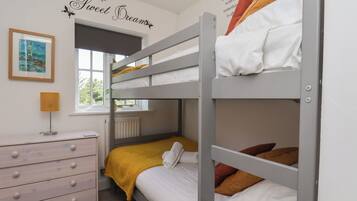 3 slaapkamers, gratis wifi, individueel gedecoreerd