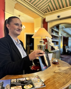 Lobby - Hôtel Chez Henriette (Phalsbourg)