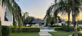 Comfortable house in Competa with a pool, 10 minutes from the airport