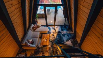 Deluxe Bungalow | Interior