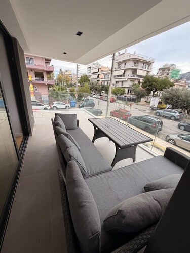 Alimos Urban Retreat