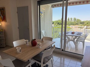 Buiten dineren