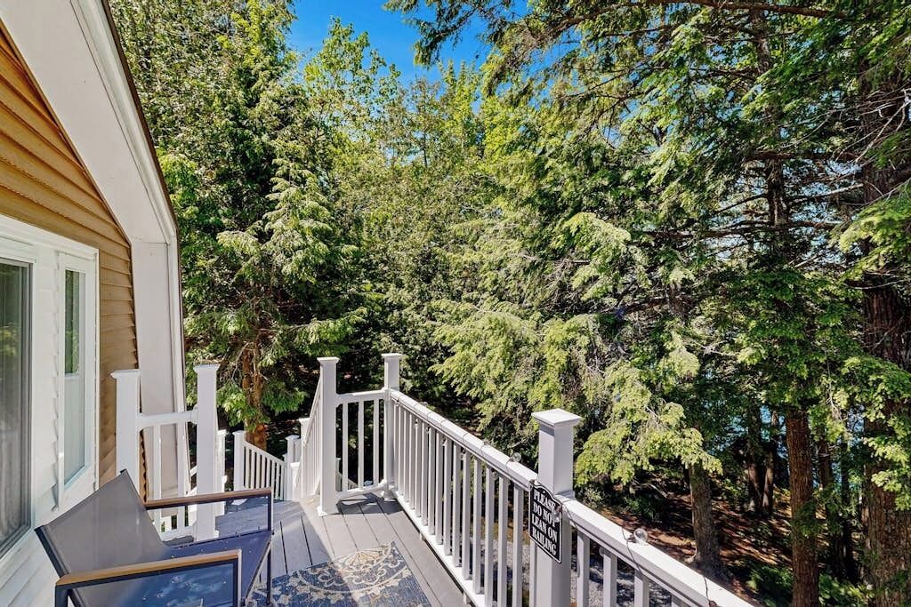 House, Multiple Beds (Heart Pond Hideaway & Annex) | View from room