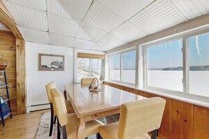 House, Multiple Beds (Launch Point) | 3 bedrooms, individually decorated, individually furnished, bed sheets