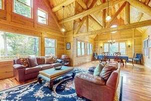 House, Multiple Beds (Tranquil Haven) | Living area