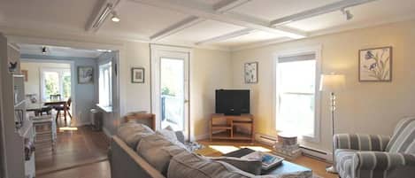 Apartment, Multiple Beds (Windows on the Sea) | Living area